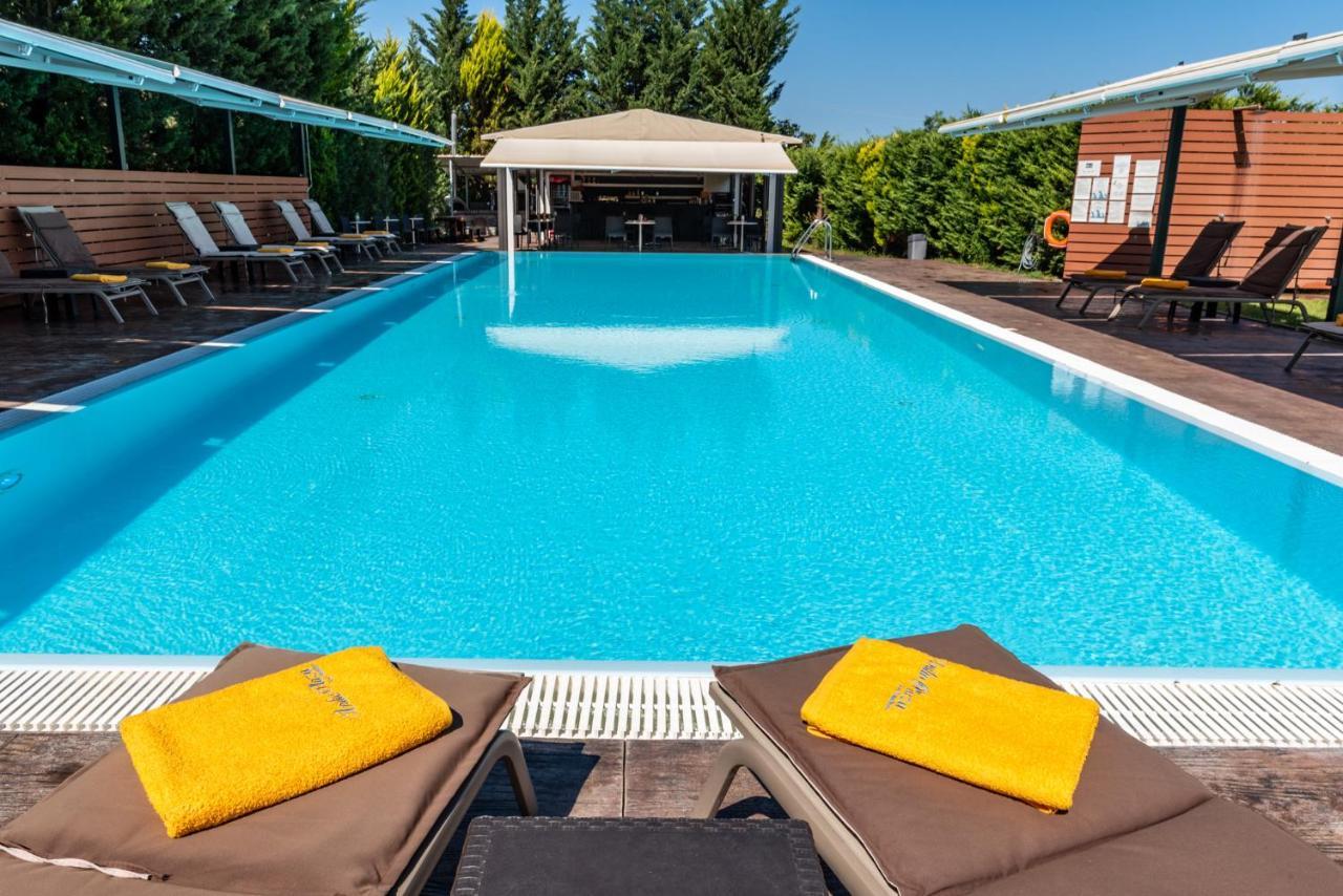 Anilio Plaza Aparthotel Zaháro Kültér fotó