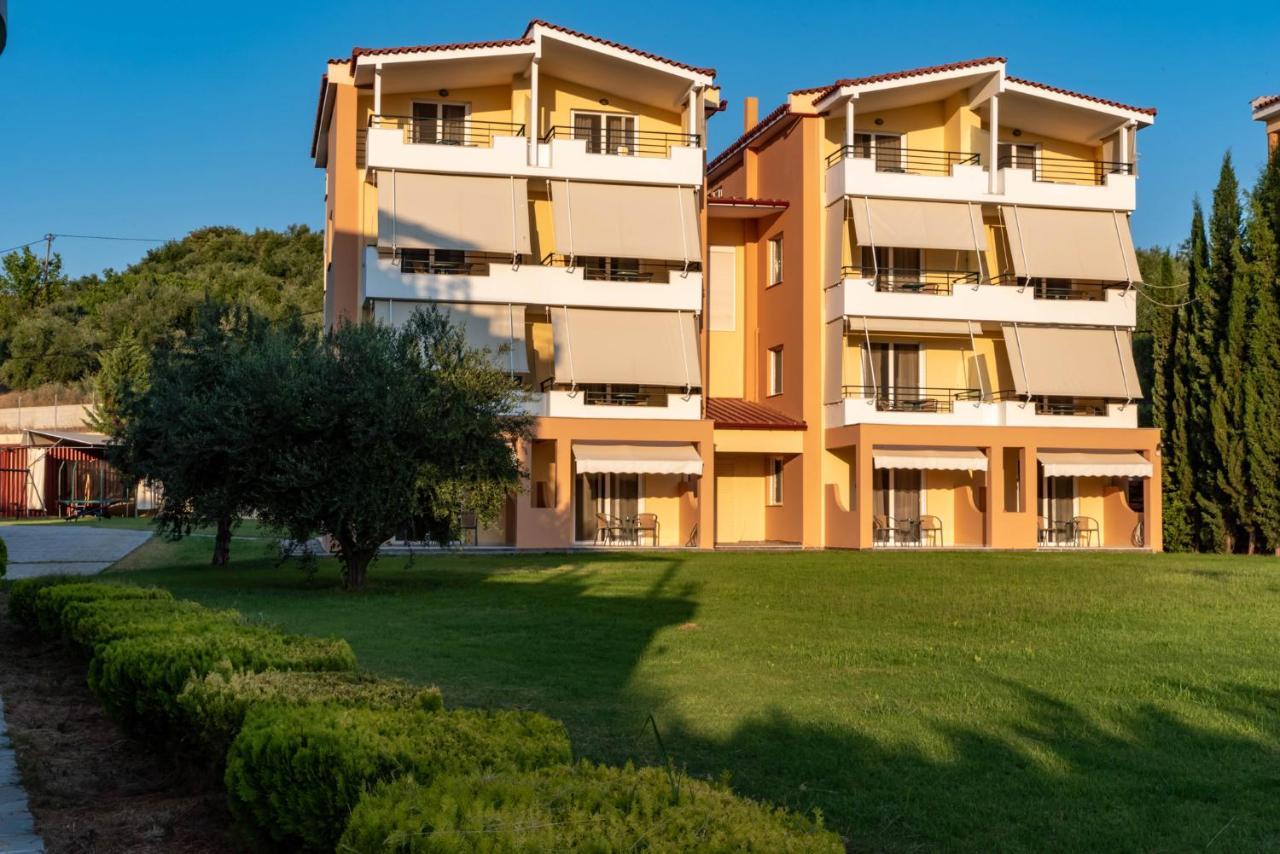 Anilio Plaza Aparthotel Zaháro Kültér fotó